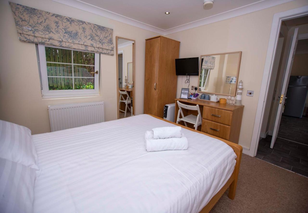 Braeside Guest House, Loch Lomond ドライメン エクステリア 写真