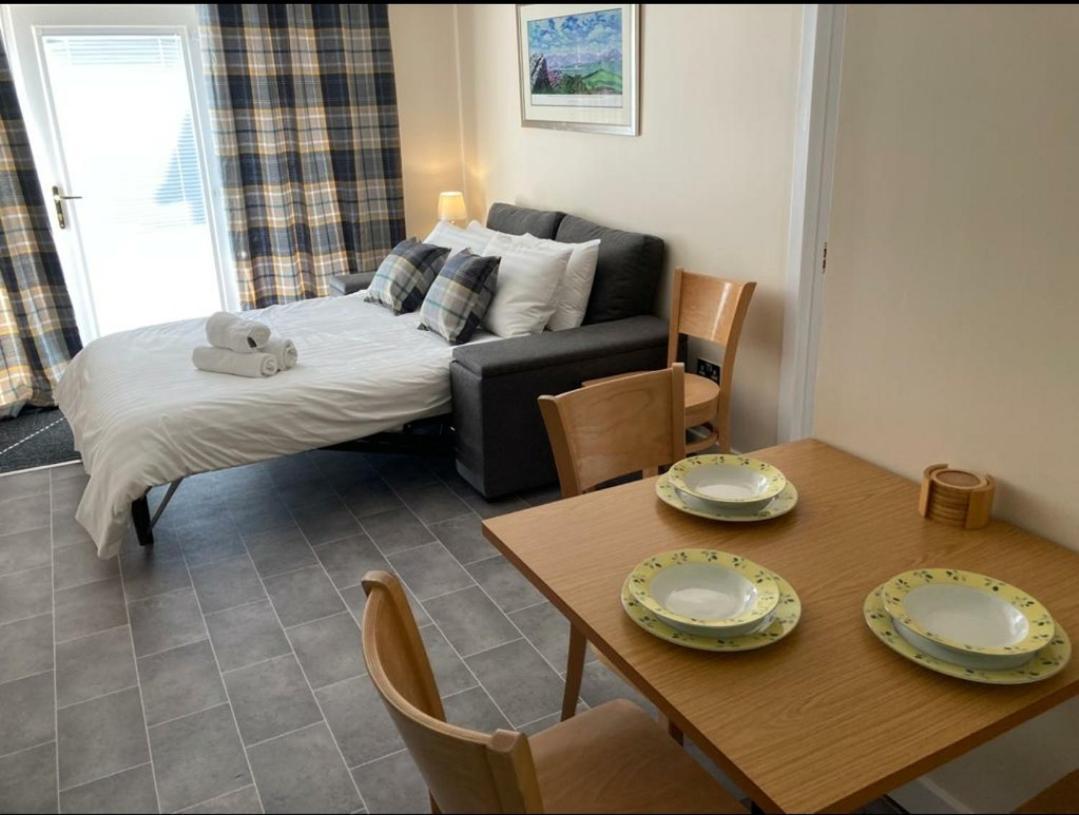 Braeside Guest House, Loch Lomond ドライメン エクステリア 写真