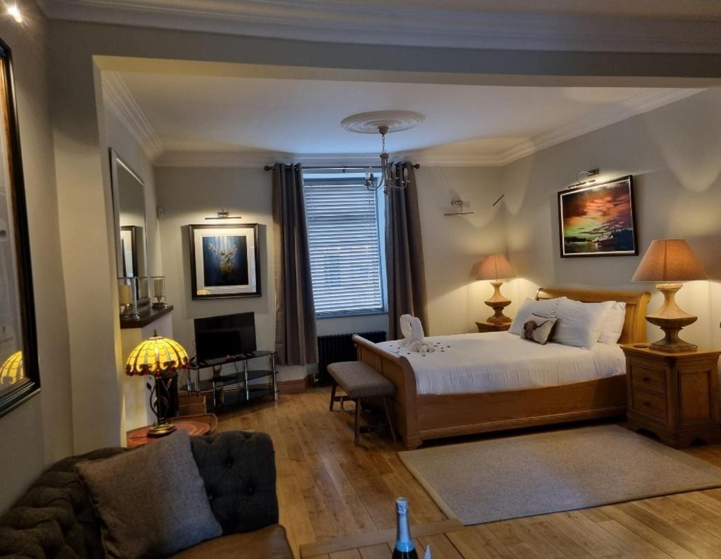 Braeside Guest House, Loch Lomond ドライメン エクステリア 写真
