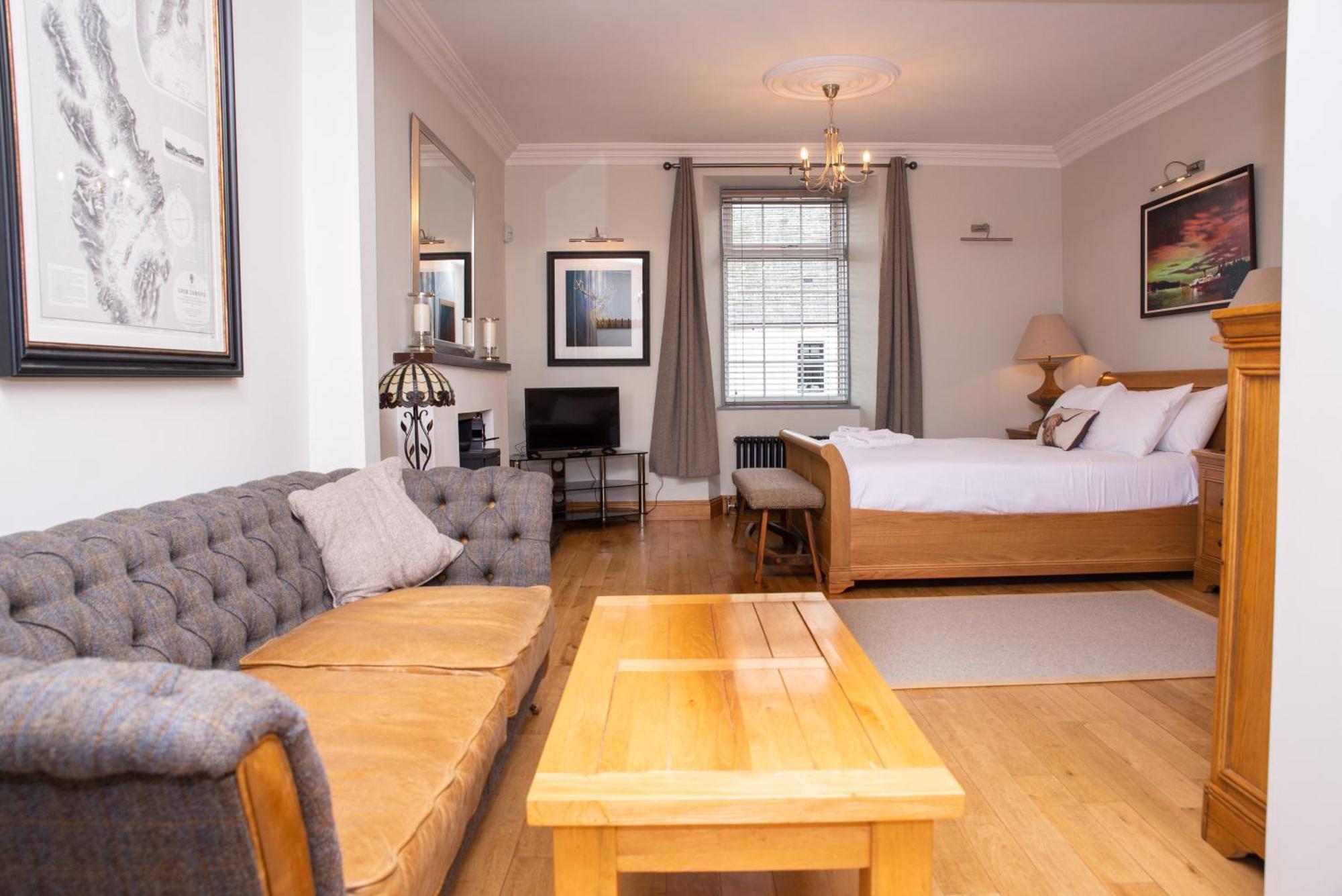 Braeside Guest House, Loch Lomond ドライメン エクステリア 写真