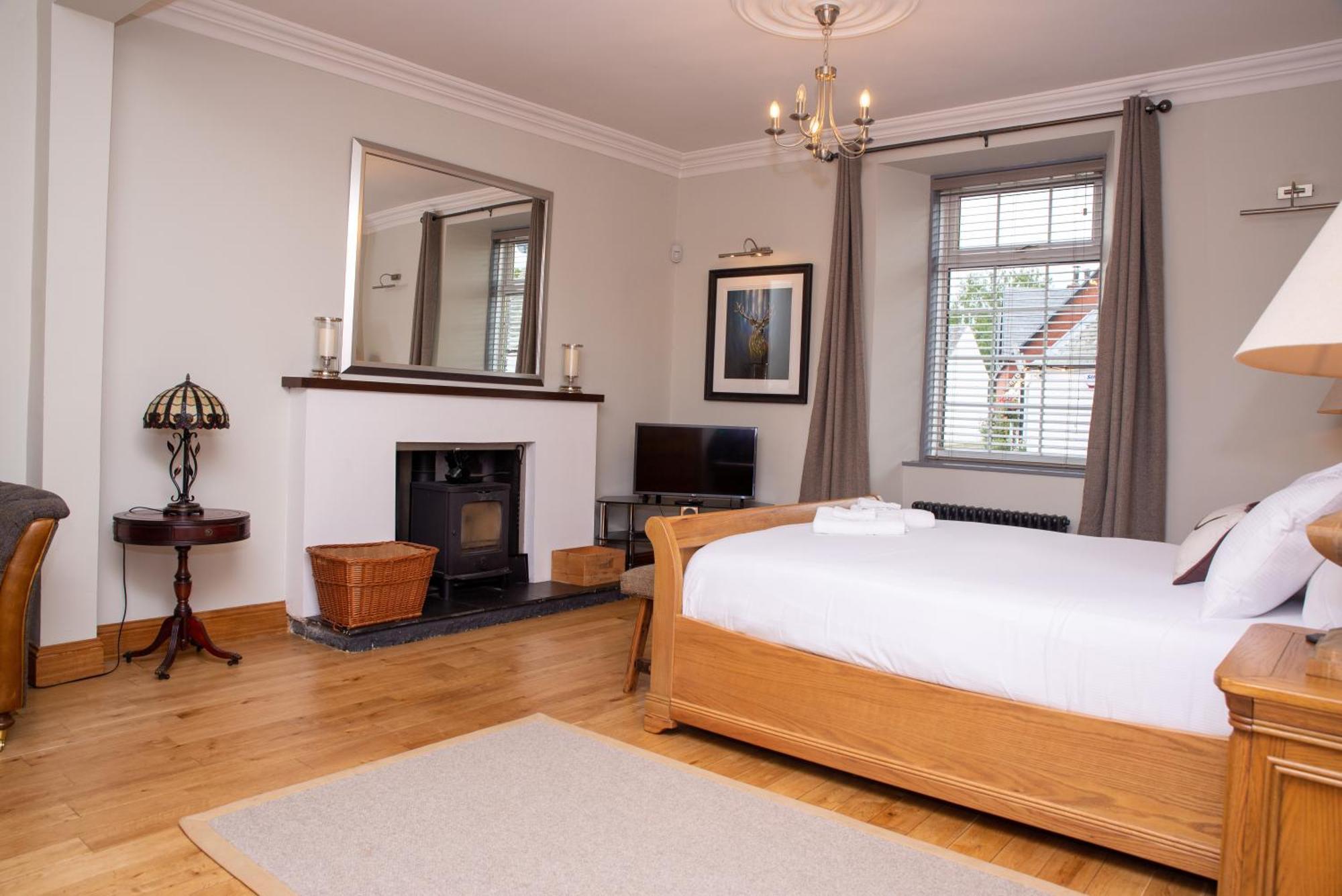 Braeside Guest House, Loch Lomond ドライメン エクステリア 写真